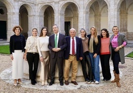 Foto de familia de la Jornada Mujer y Deporte, en el Monasterio del Prado, en Valladolid.