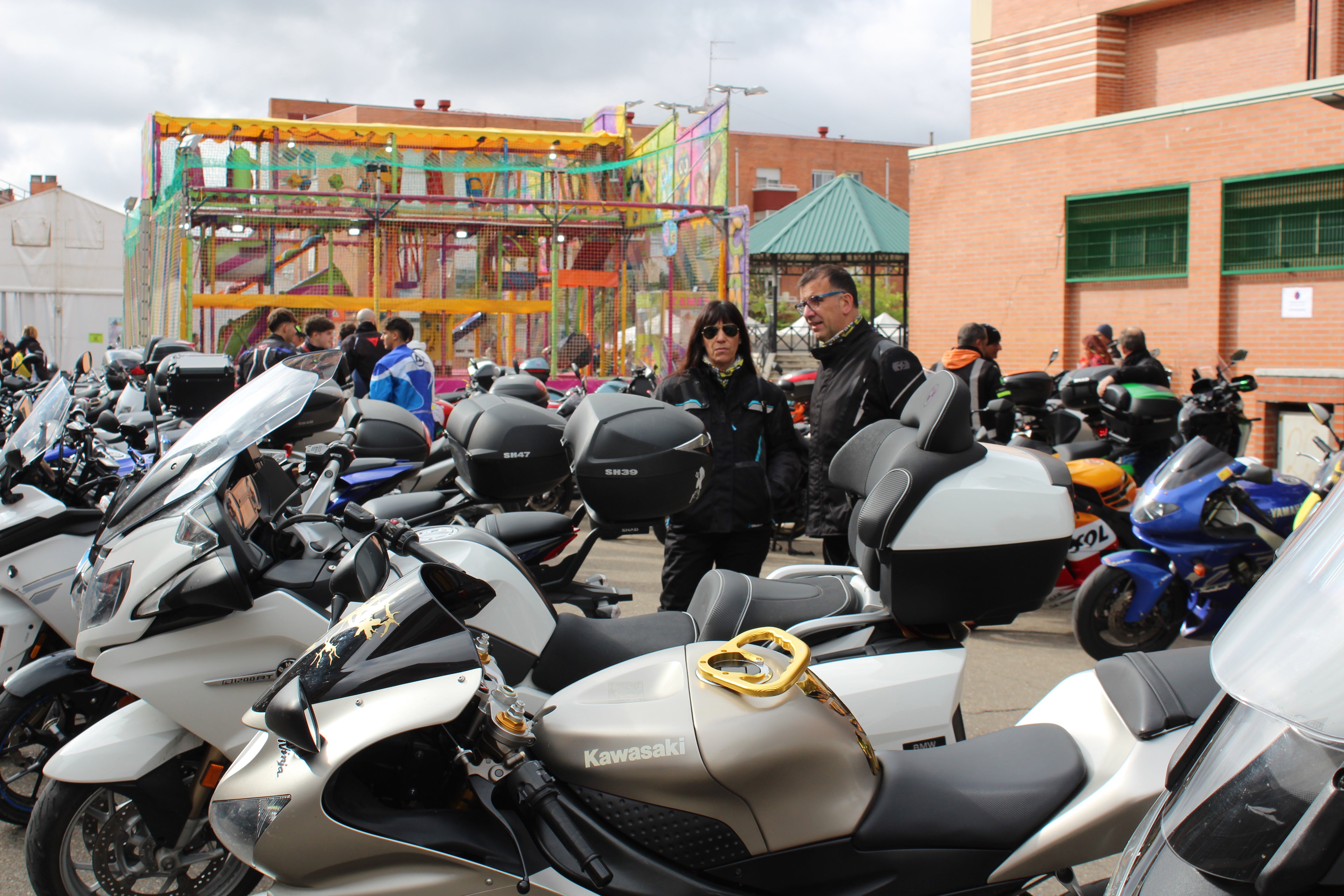 IV Concentración Motera Fogatos de Tudela de Duero, en imágenes