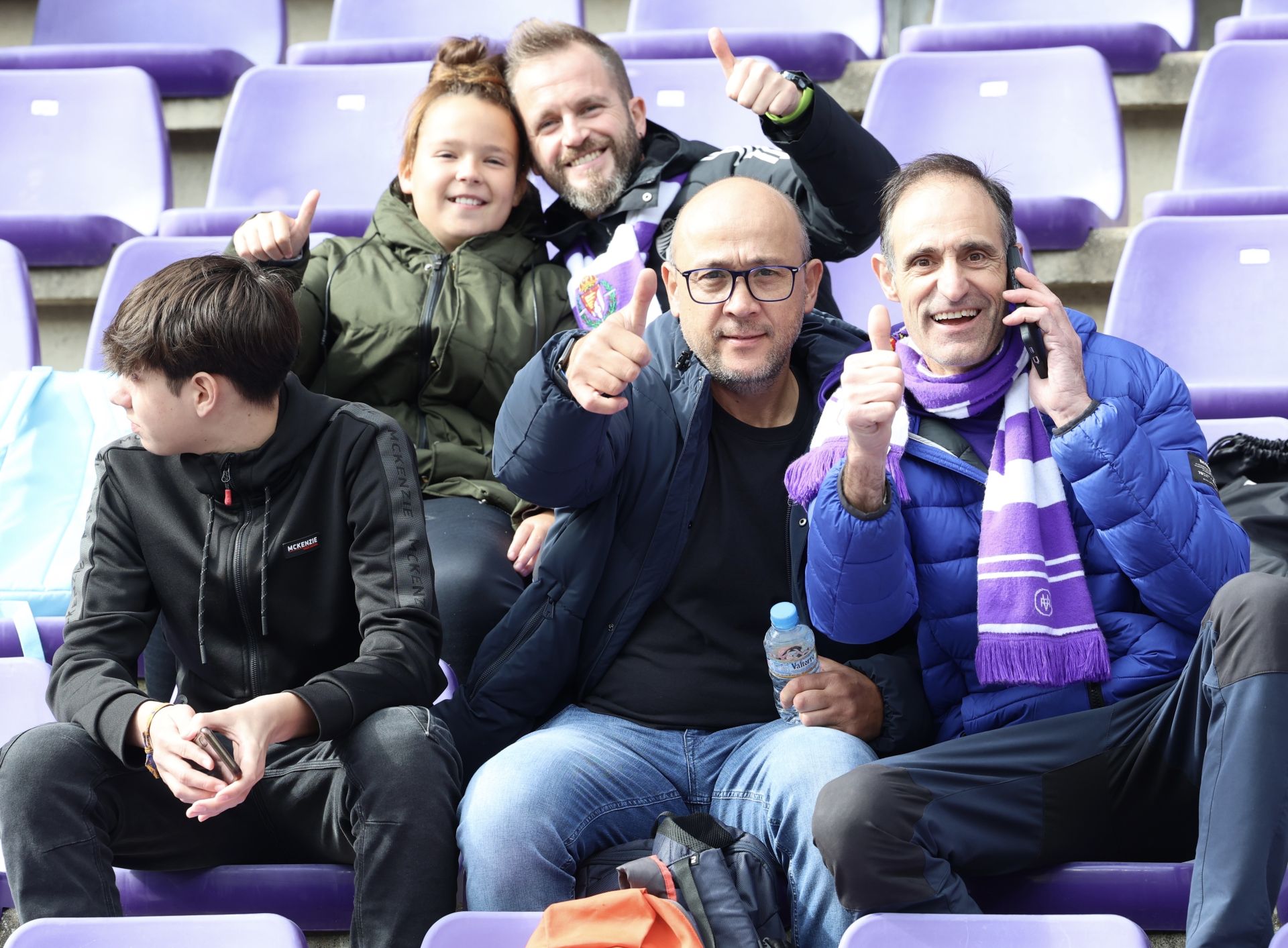 Búscate en la grada del estadio José Zorrilla (4/4)