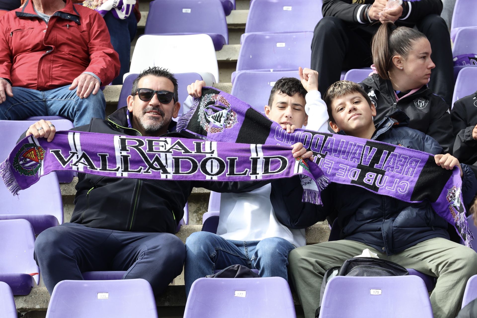 Búscate en la grada del estadio José Zorrilla (4/4)