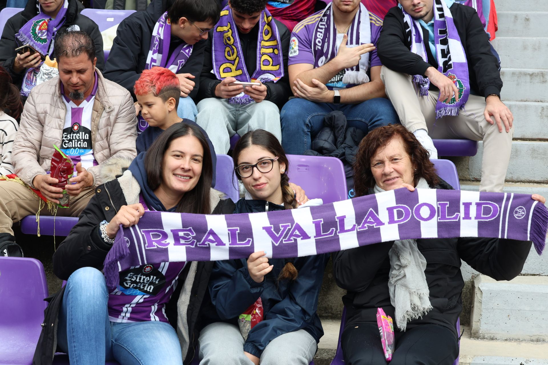 Búscate en la grada del estadio José Zorrilla (3/4)