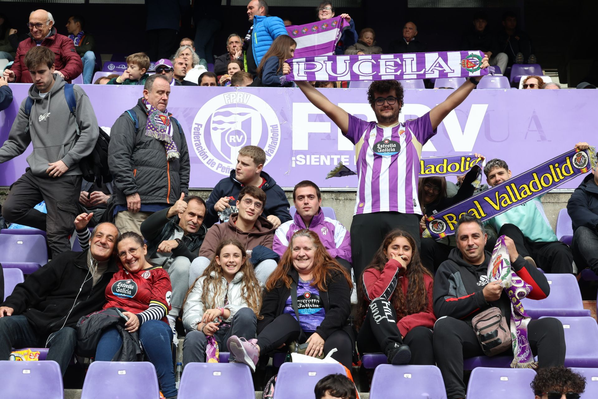 Búscate en la grada del estadio José Zorrilla (4/4)