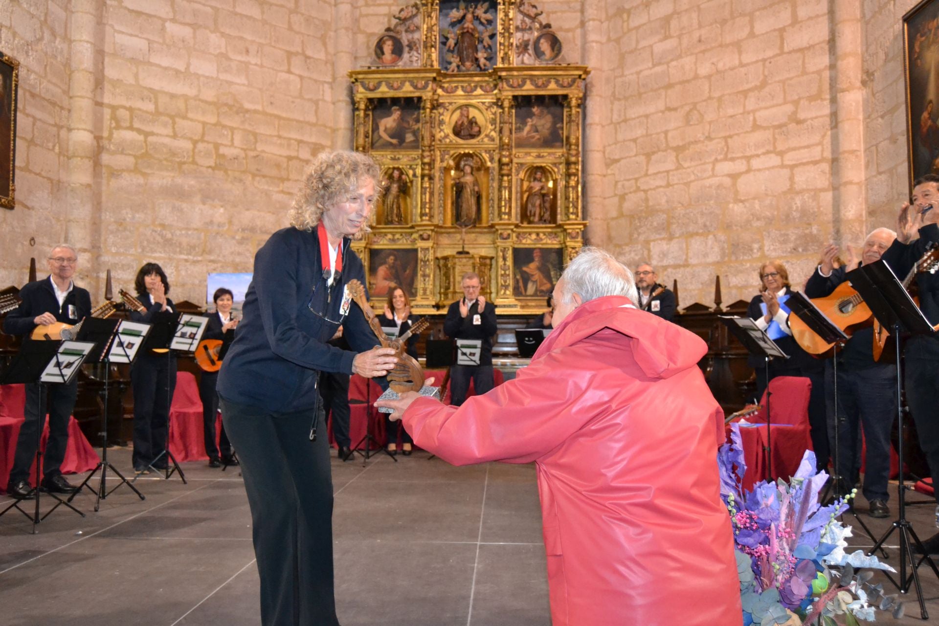 Los veteranos hacen fuerte la música en Astudillo