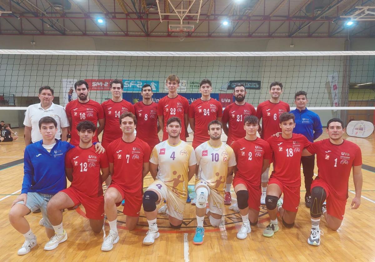 Plantilla del Universitario de Primera División masculina.