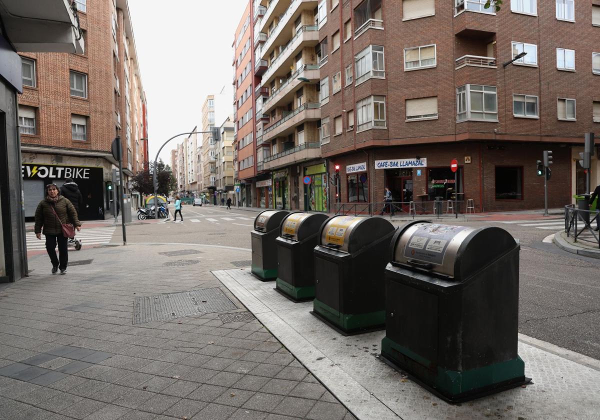 Esquina de las calles Labradores y Acibelas, donde tuvo lugar el intento de agresión.