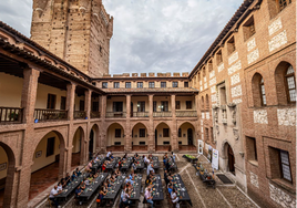 Una de las catas en el Castillo de la Mota de Medina del Campo