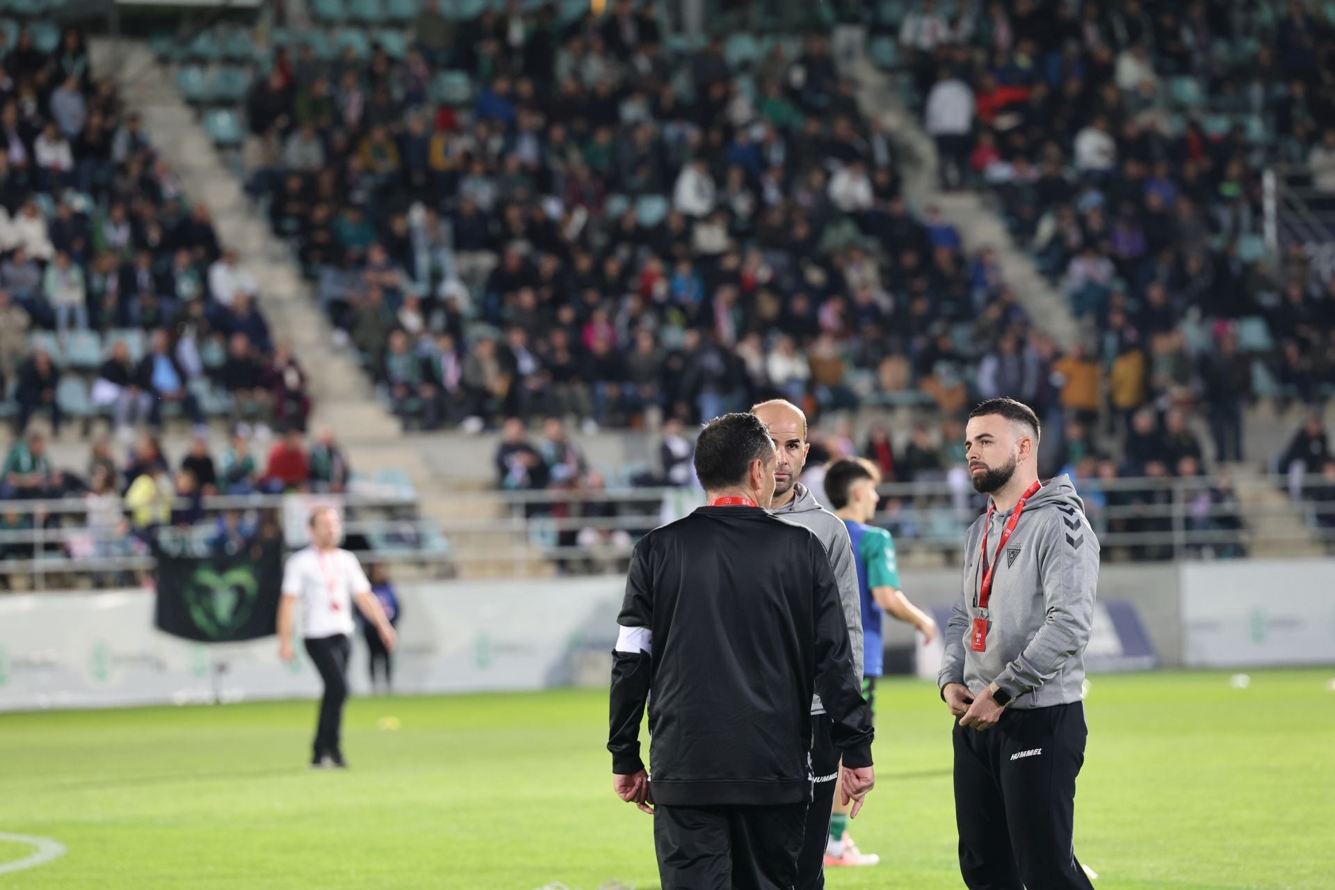 El público abarrota La Balastera con la Copa del Rey