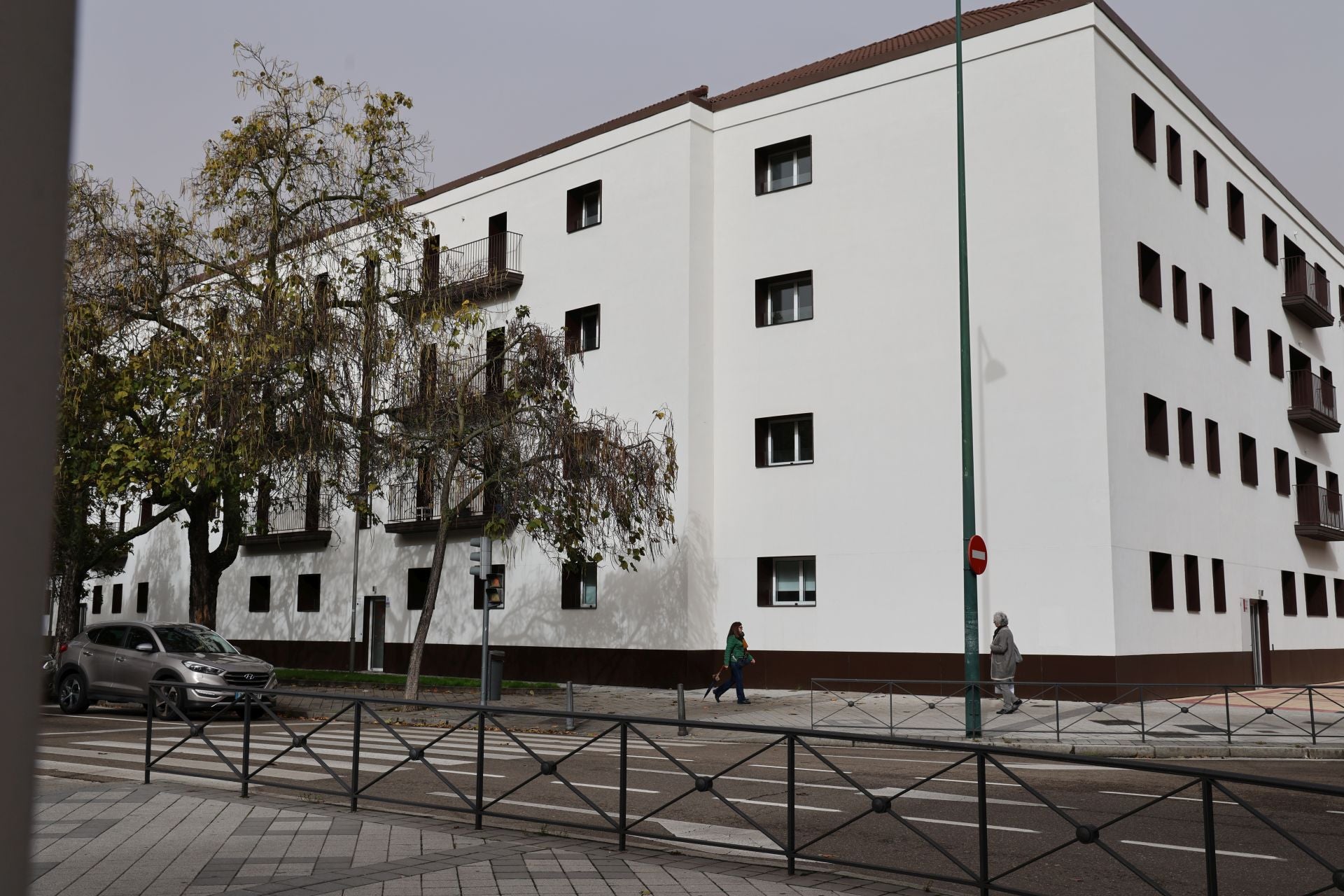 La calle Puente Colgante, en imágenes