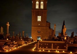 El camposanto iluminado con las luces LED