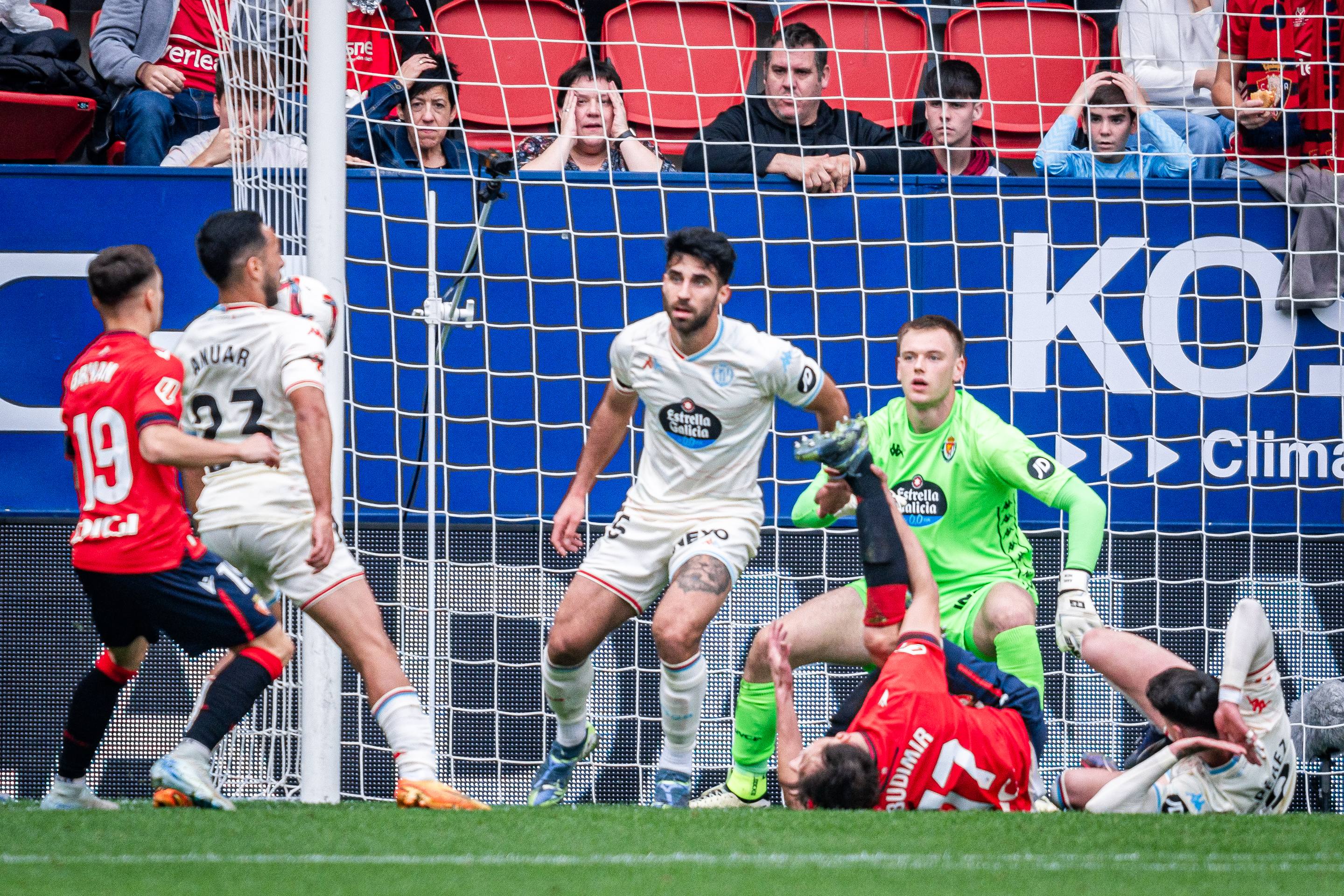 La derrota del Pucela ante Osasuna, en imágenes