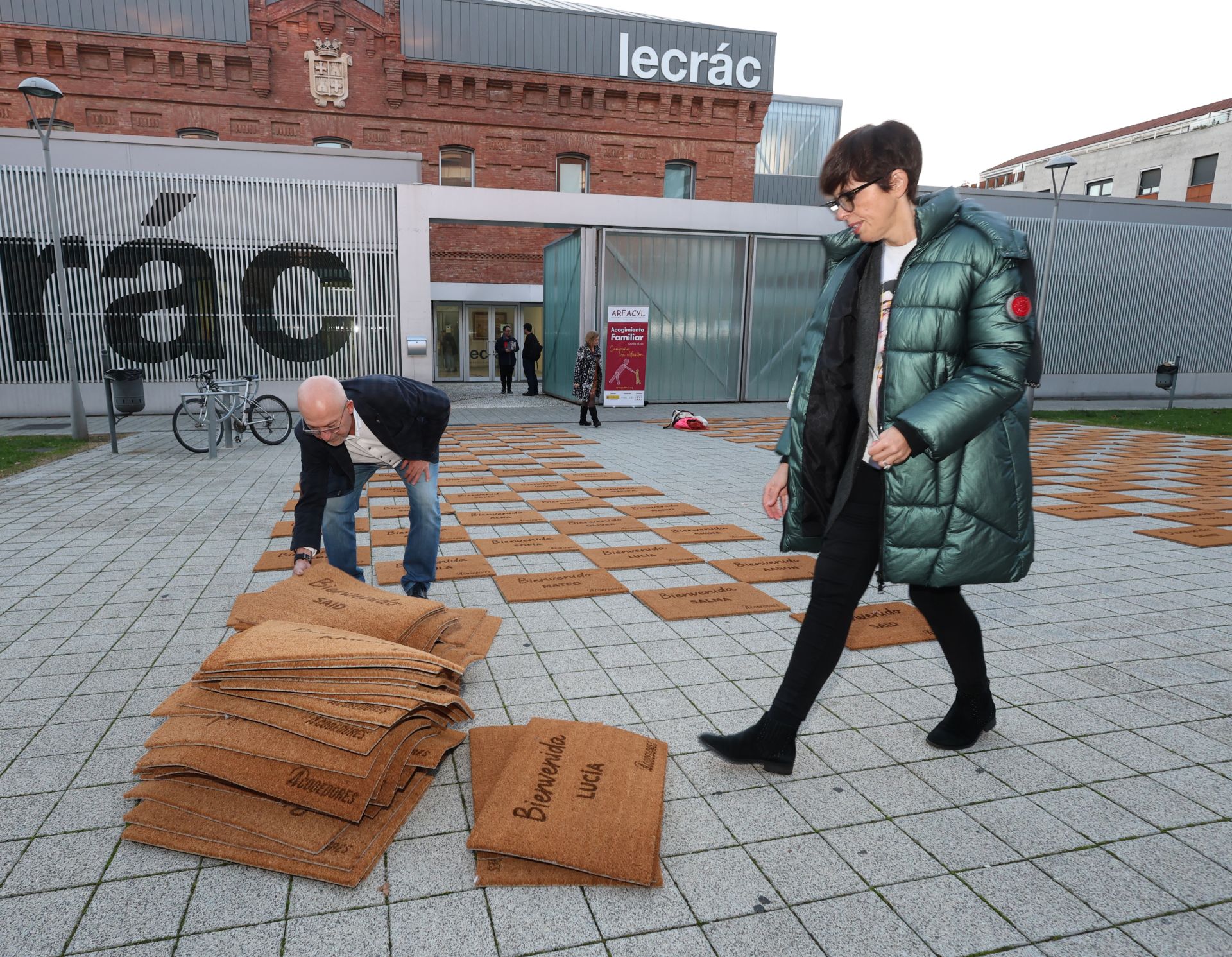 Trescientos felpudos por la acogida de menores en Palencia