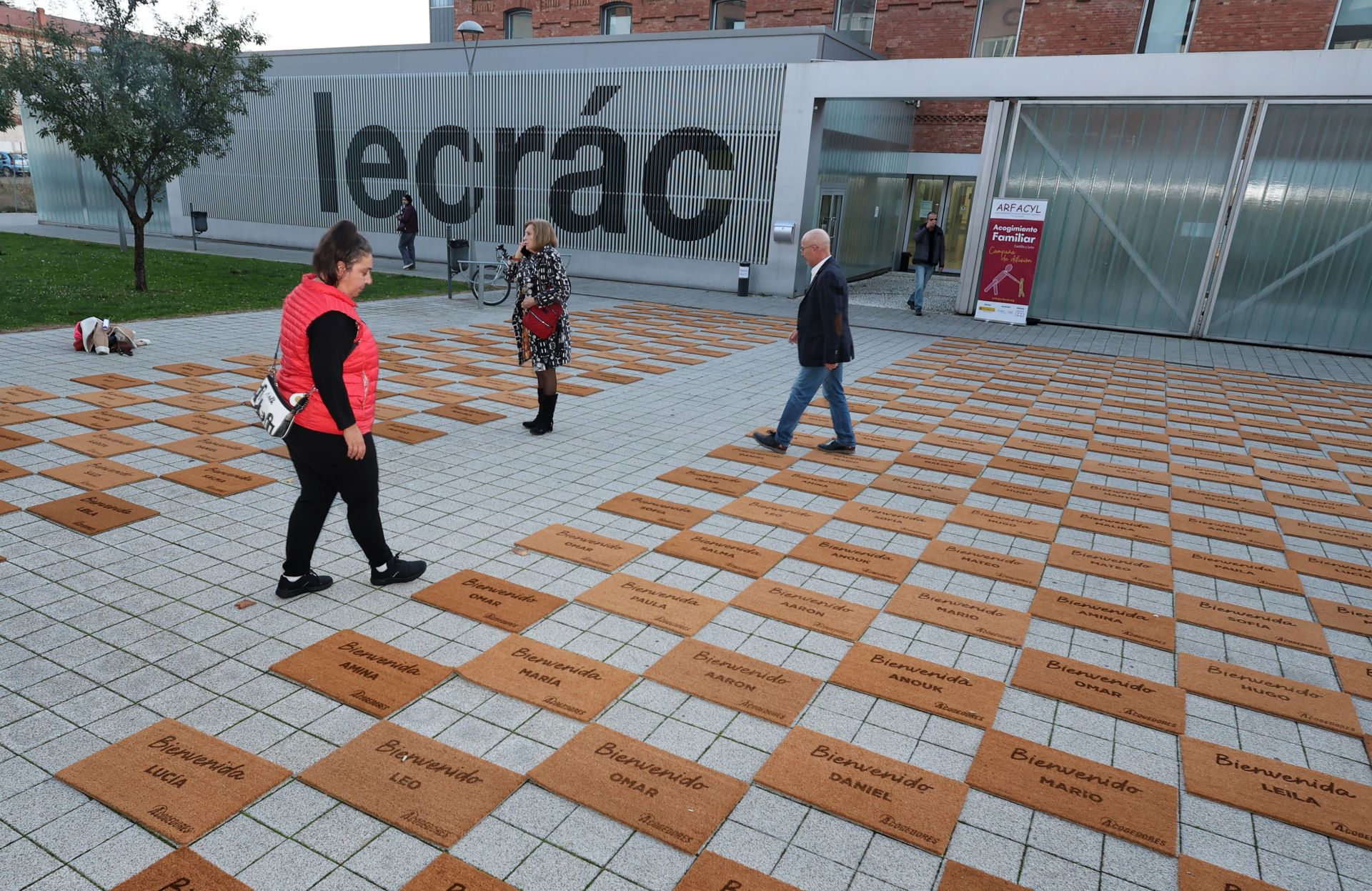 Trescientos felpudos por la acogida de menores en Palencia