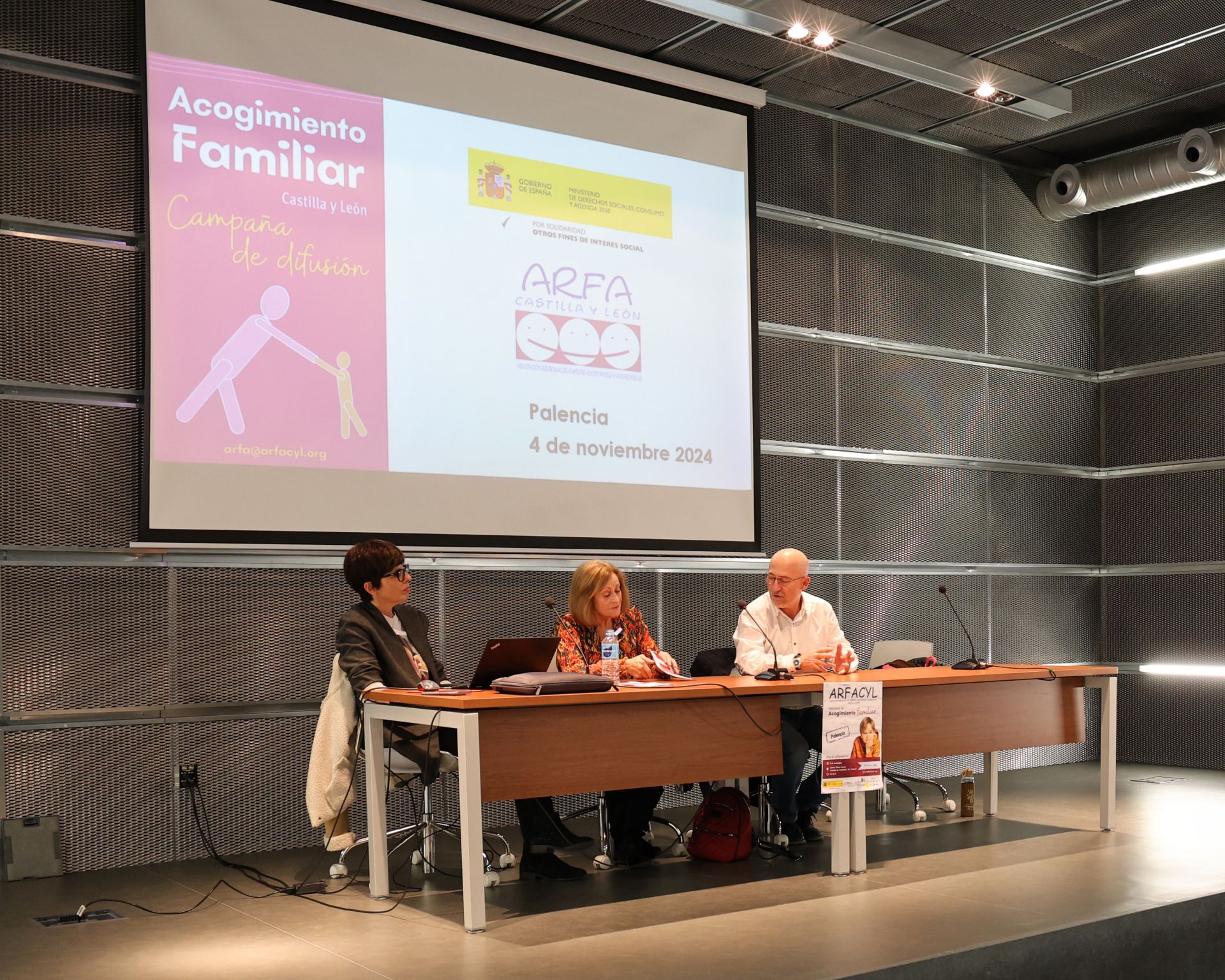 Trescientos felpudos por la acogida de menores en Palencia