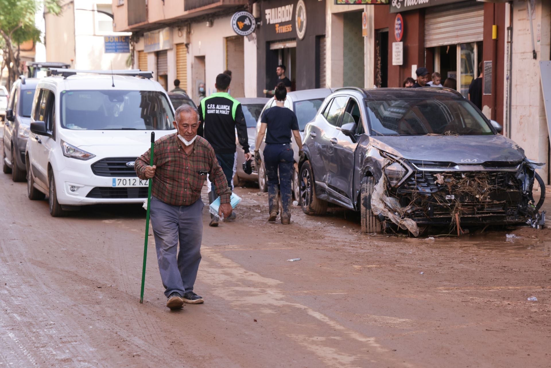 El municipio de Aldaia lucha por salir de la trágica DANA