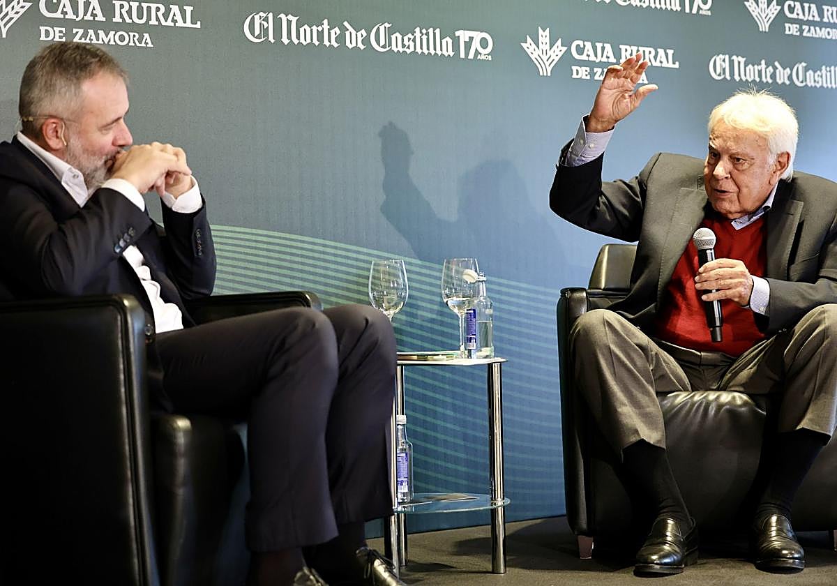 Felipe González apoya a Luis Tudanca en el pulso con Ferraz: «Tiene razón»