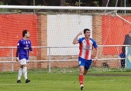 Torres celebra el primer tanto rojiblanco