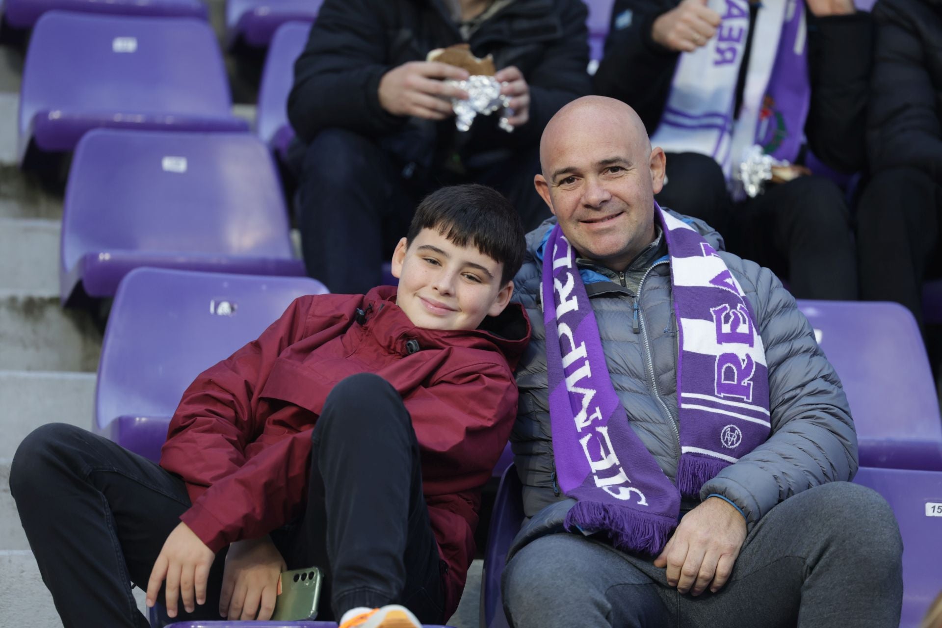 Búscate en la grada del estadio José Zorrilla (2/4)