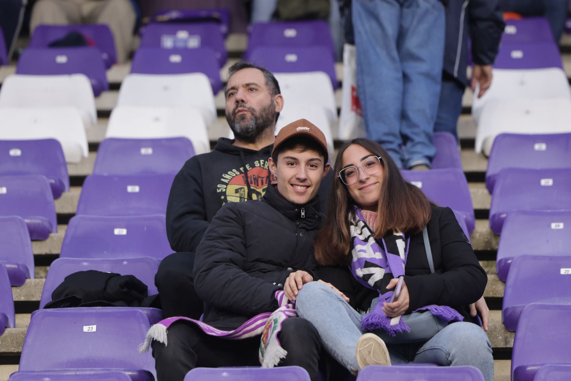 Búscate en la grada del estadio José Zorrilla (3/4)