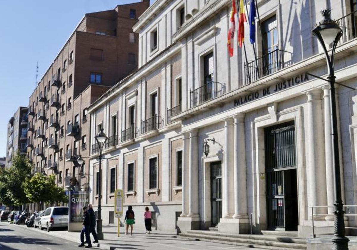 Audiencia Provincial de la calle Angustias.