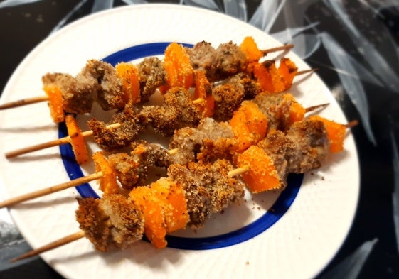 Brochetas de calabaza y carne