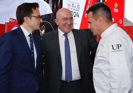 El alcalde de Valladolid, Jesús Julio Carnero (centro), este miércoles durante la inauguración del Campeonato Mundial de Tapas.