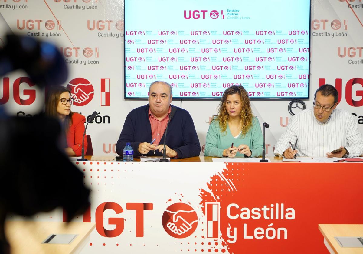 UGT carga contra la oferta de empleo de la Junta: «No cree en lo público»