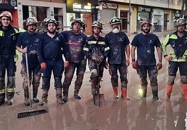 Los bomberos de Guardo enviados para ayudar en las zonas más afectadas por la DANA en Valencia.