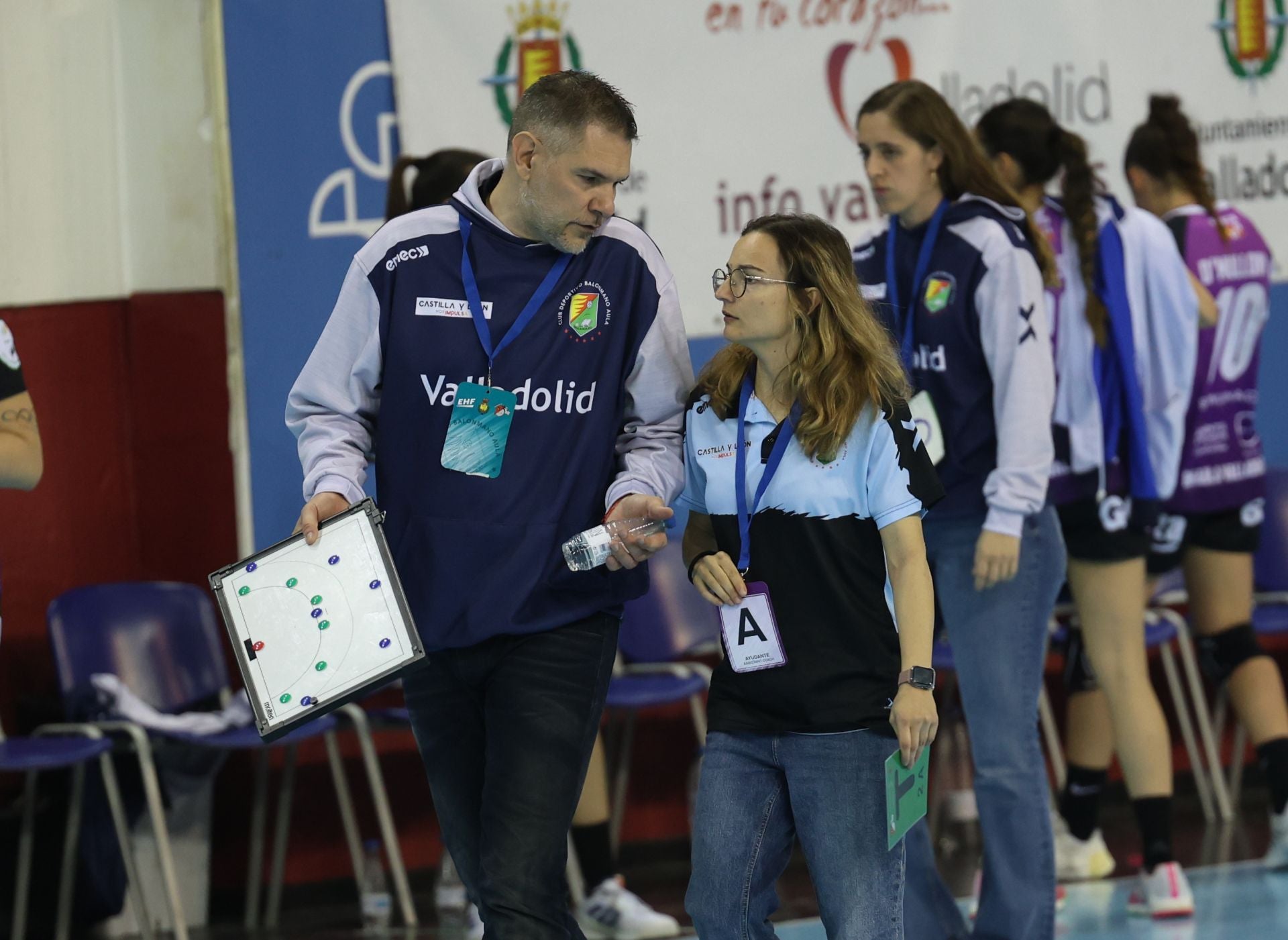 Las imágenes del partido del Aula en la de la EHF European Cup