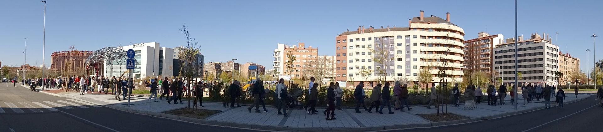 Las imágenes de la manifestación en contra de la plaza León de la Riva