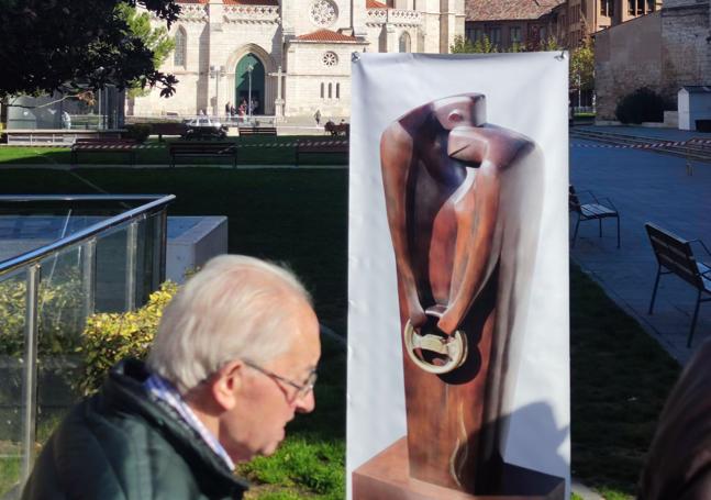 Representación de la escultura de homenaje y del lugar en el que se ubicará.