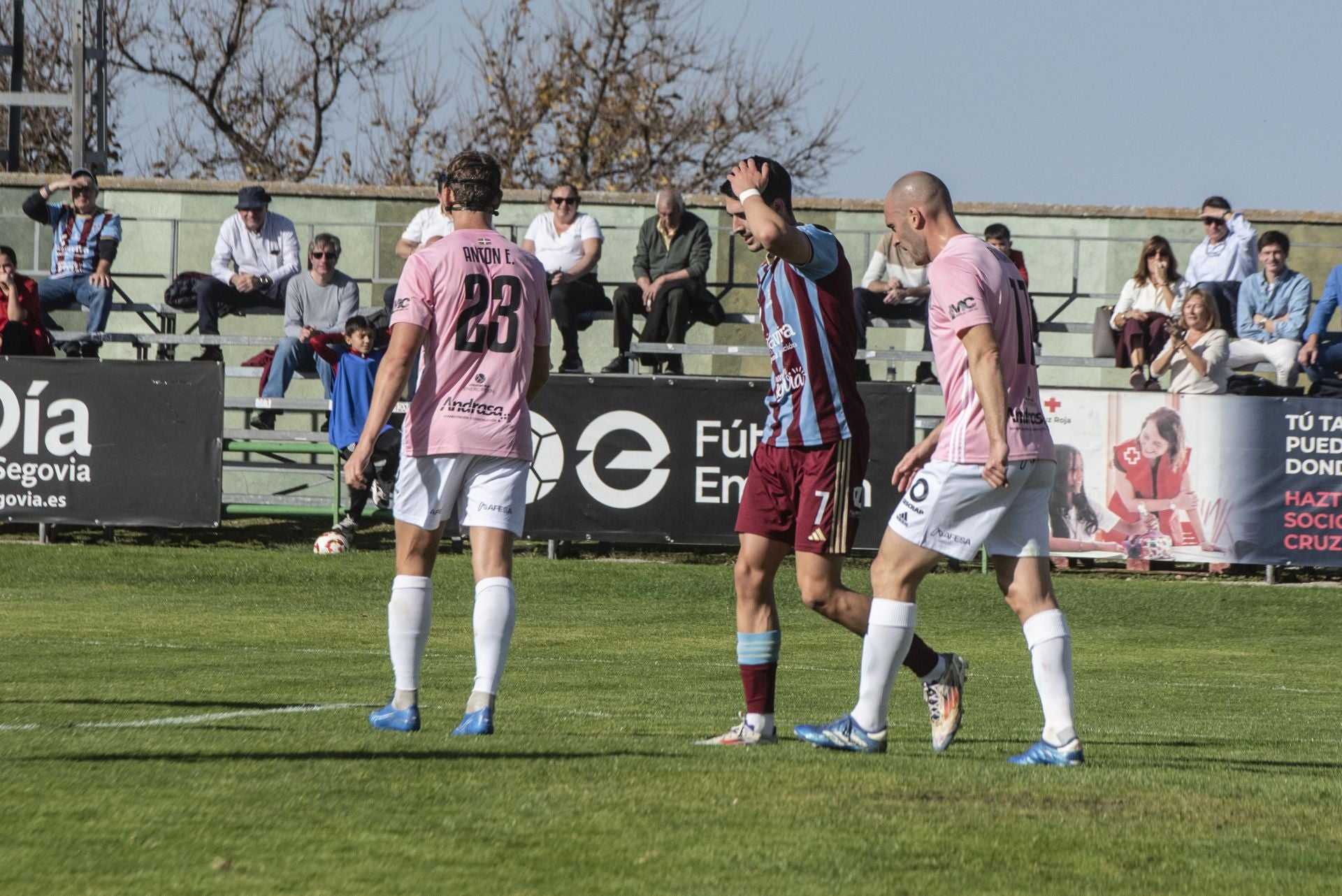 Fotos del partido entre la Segoviana y el Sestao