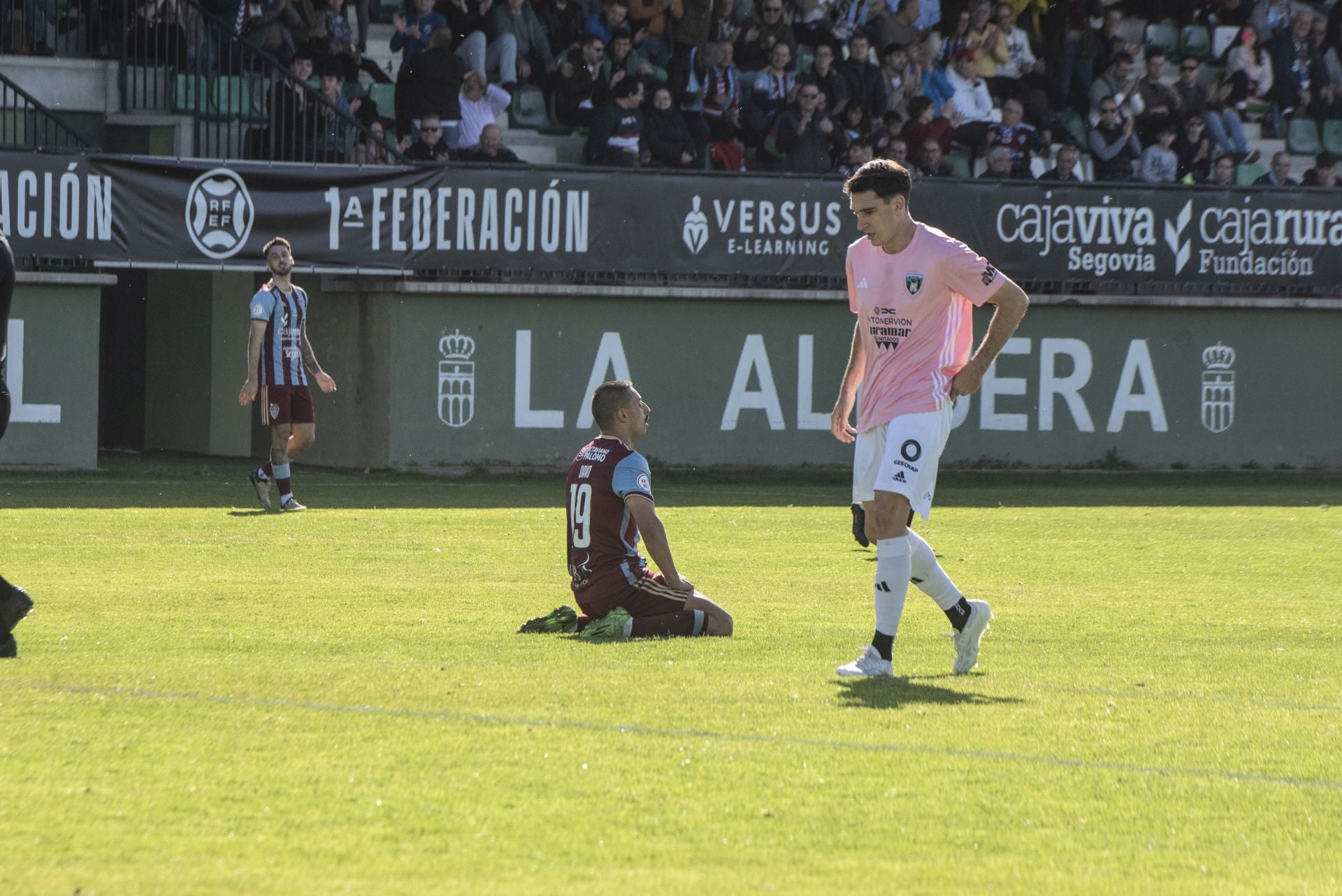 Fotos del partido entre la Segoviana y el Sestao