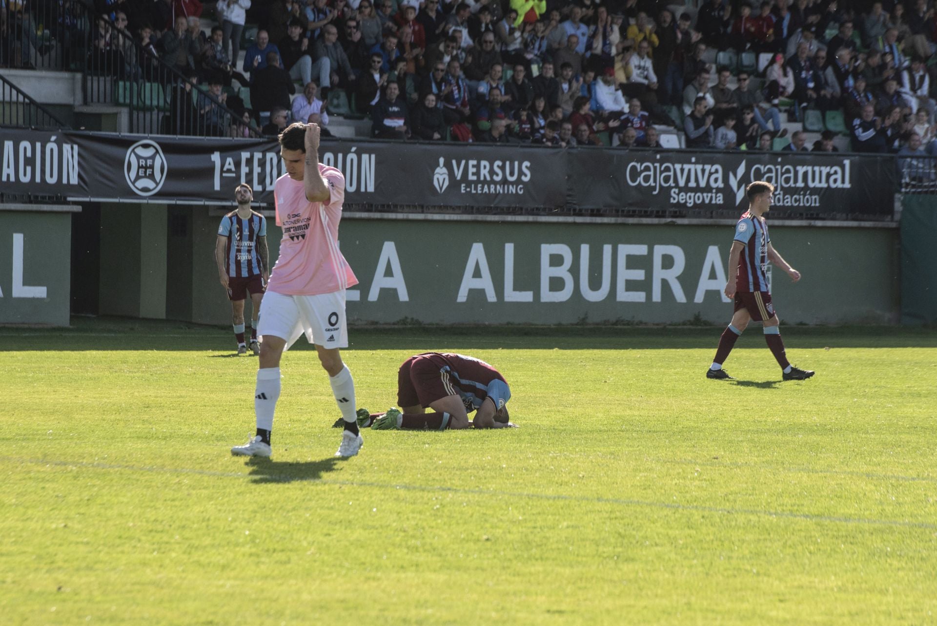 Fotos del partido entre la Segoviana y el Sestao