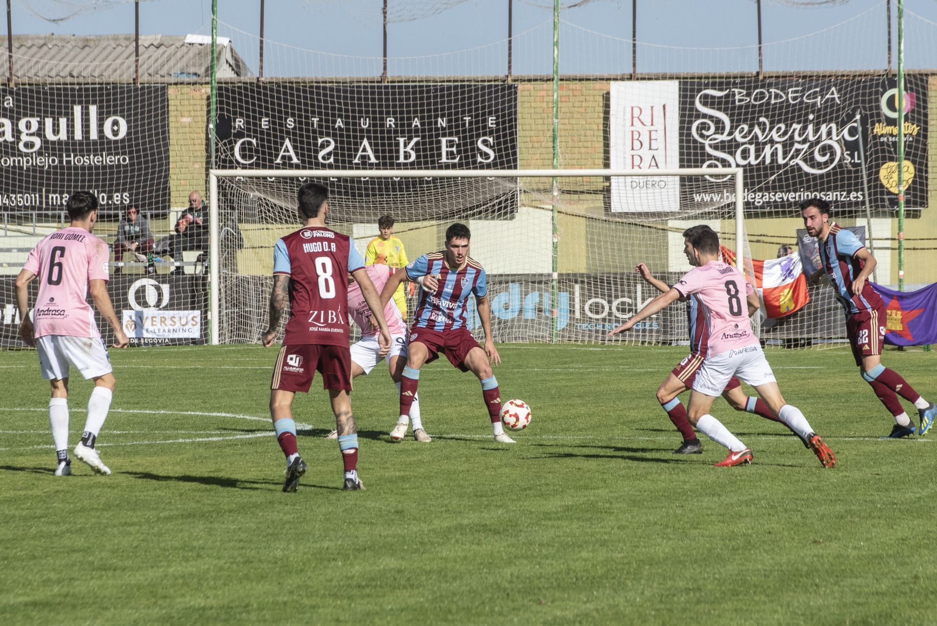 Fotos del partido entre la Segoviana y el Sestao