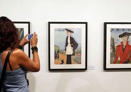 Portadas de Eduardo García Benito para la revista Vogue, reunidas en una exposición en la Casa Revilla en 2015.