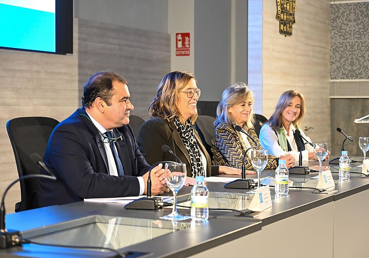 Inauguración de las jornadas de la Escuela de Alcaldes, este miércoles.