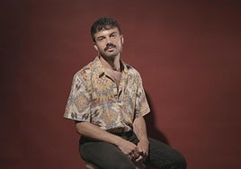 El escritor Javier Adrada de la Torre.