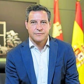 El vacío legal en las Cortes ampara los 40.000 euros que De la Hoz percibió de un bufete