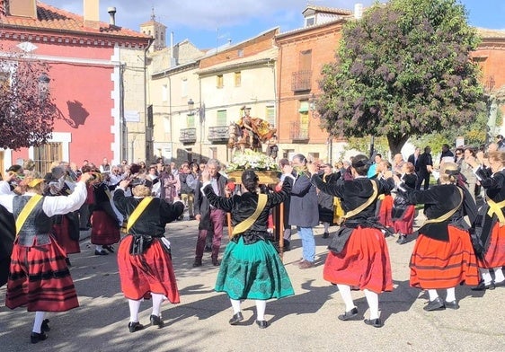 Procesión en honor a San Martín de Tours en Cevico de la Torre.