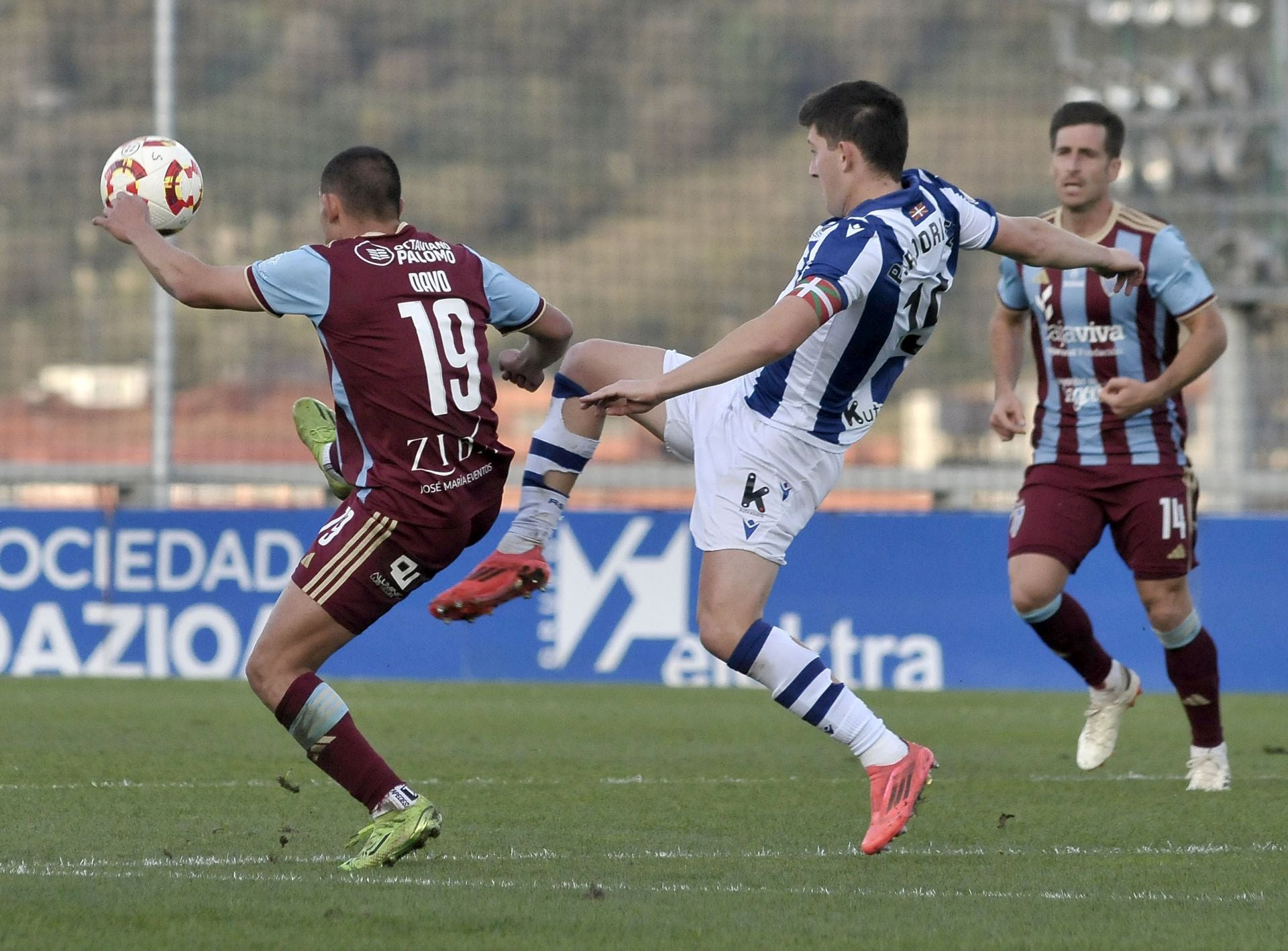 Fotos de la derrota de la Segoviana ante la Real B