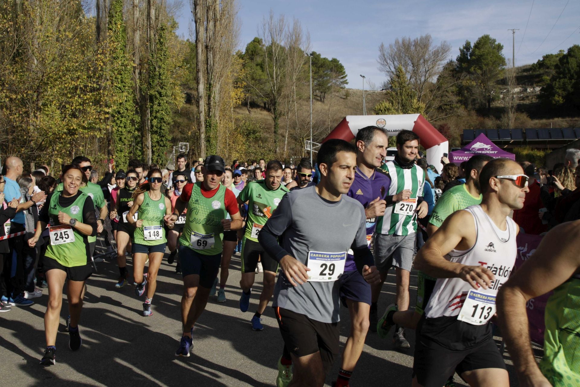 La carrera y marcha solidaria Bahabón, en imágenes