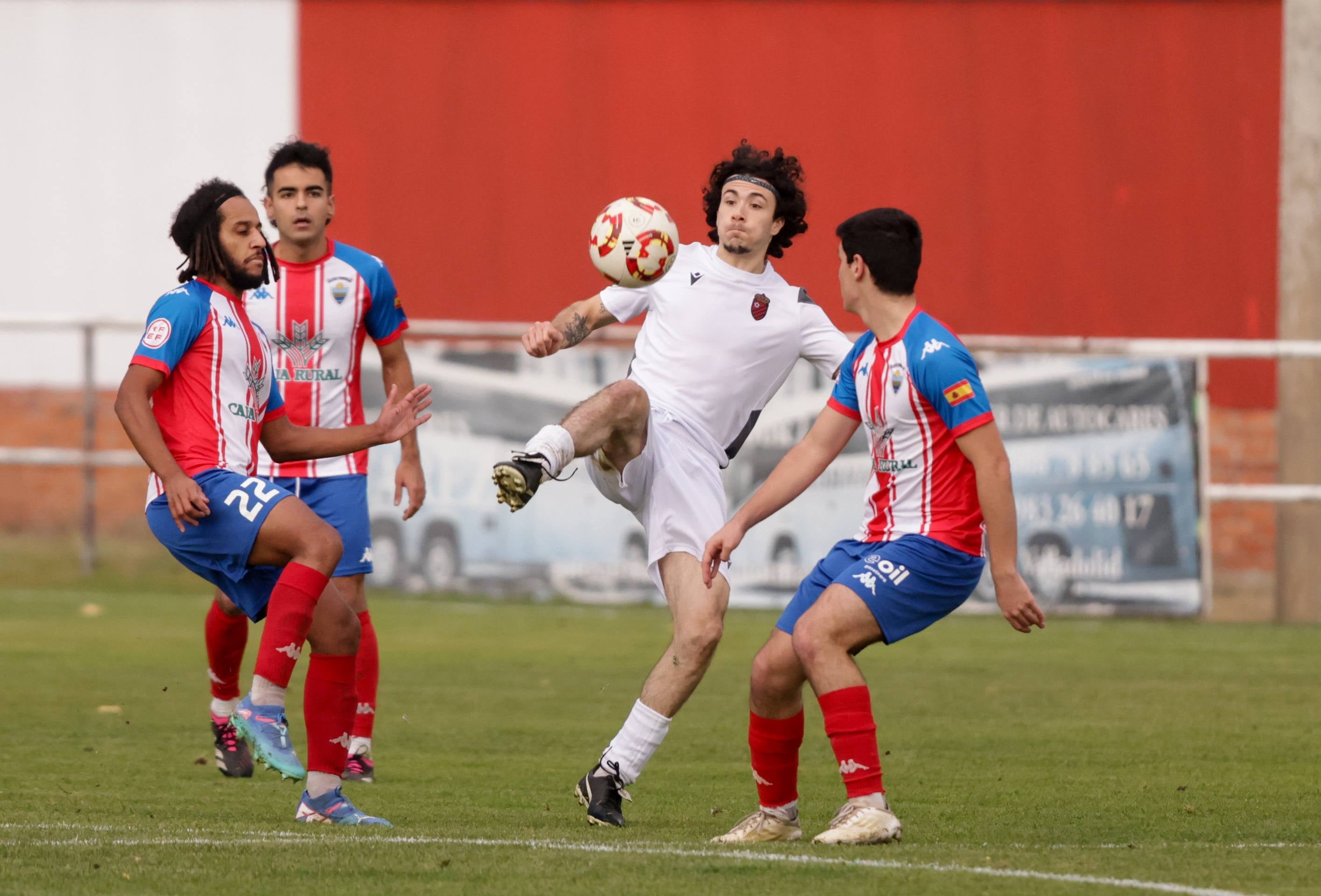 La goleada del Tordesillas al Laguna, en imágenes