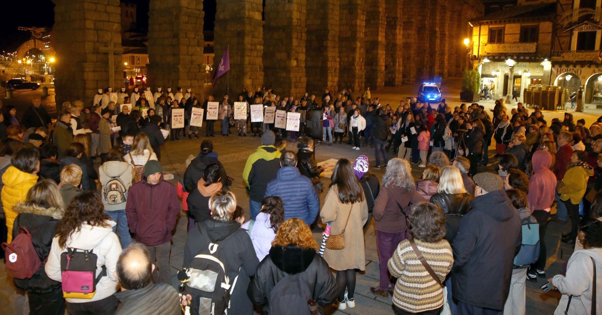 Clamor contra la violencia machista en Segovia