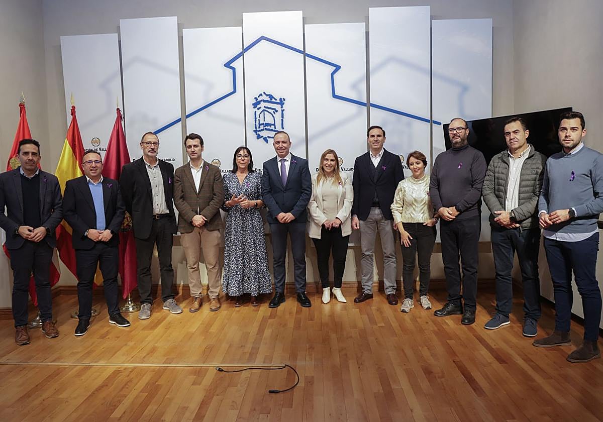 Acto institucional en la Diputación de Valladolid con motivo del Día Internacional de la Eliminación de la Violencia contra la Mujer.
