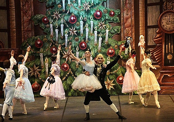 Una escena de El Cascanueces de Tchaikovsky.