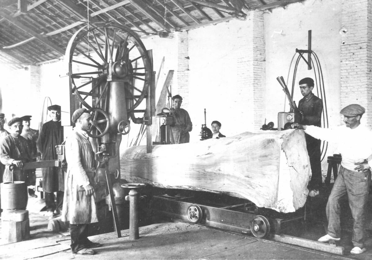 La serrería de los chamorros en la plaza de San Nicolás