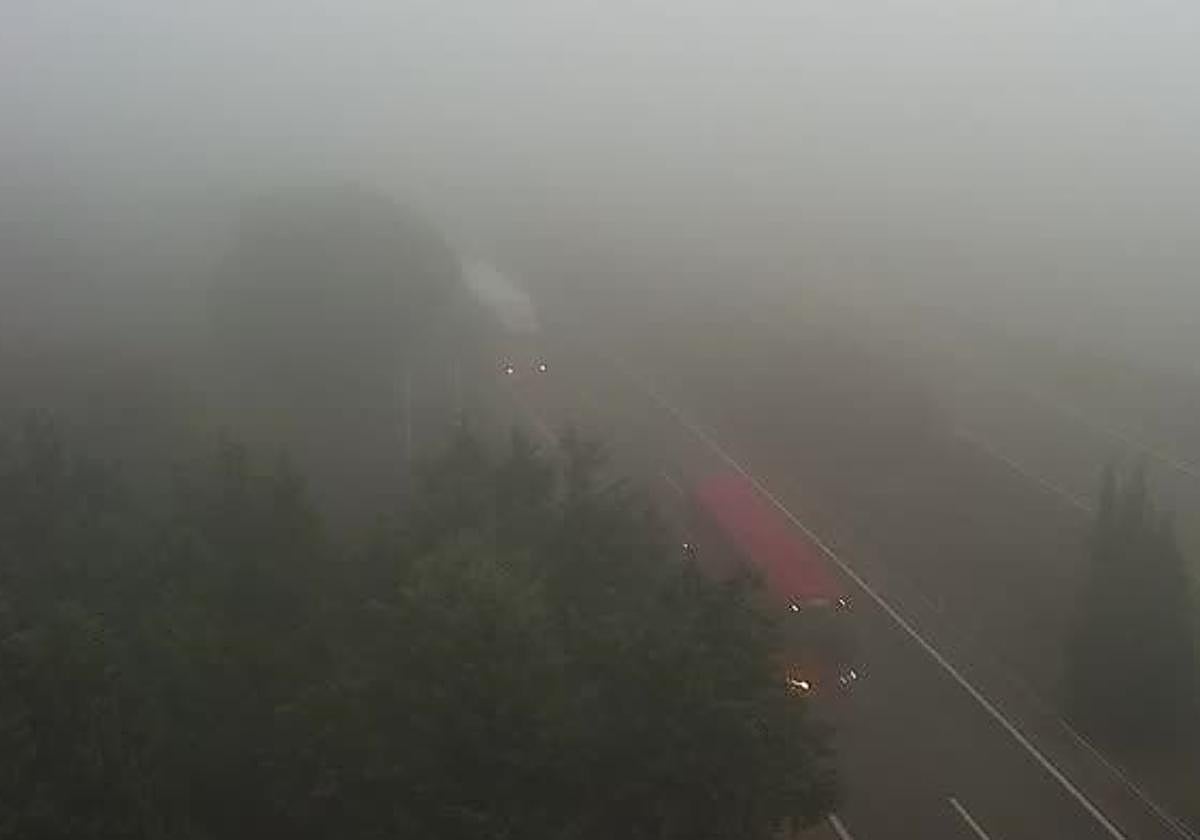 Castilla y León: La niebla complica la circulación en carreteras de ...
