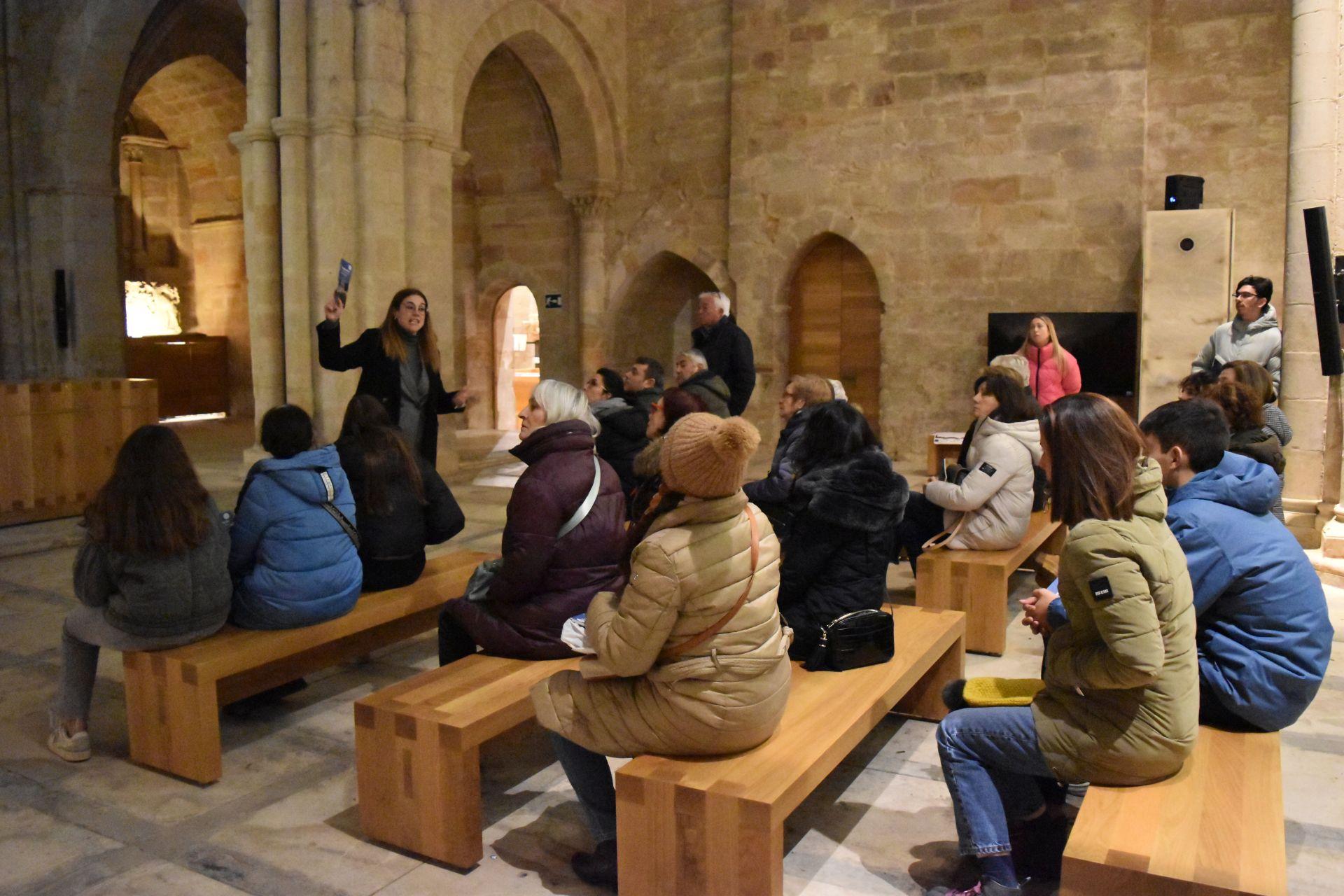 Una visita nocturna por el monasterio de Aguilar