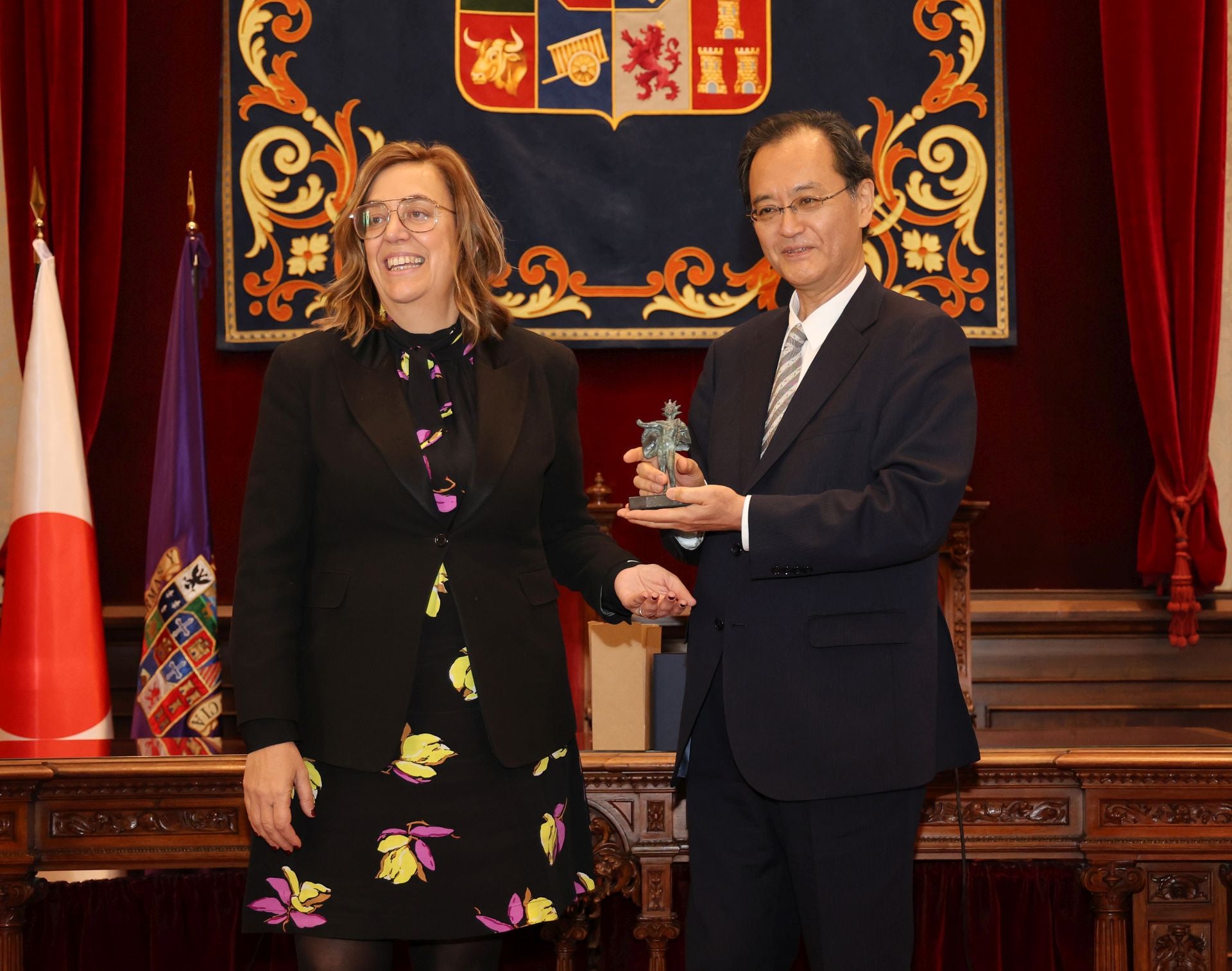 El embajador de Japón visita la Diputación de Palencia