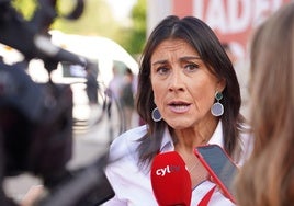 Ana Sánchez, secretaria de Organización del PSOE de Castilla y León, en Sevilla.